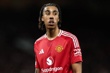 Manchester United takımının Leny Yoro, UEFA Avrupa Ligi çeyrek final maçında Manchester United 'a karşı Old Trafford, Manchester, Birleşik Krallık, 17 Nisan 2025