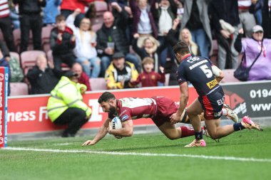 Wigan Warriors takımından Abbas Miski, 18 Nisan 2025 'te İngiltere' nin Wigan şehrindeki The Brick Community Stadyumu 'nda oynanan 8.