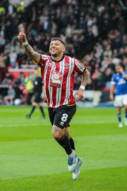 Sheffield United takımından Gustavo Hamer, 18 Nisan 2025 'te Bramall Lane, Sheffield, Birleşik Krallık' ta oynanan ve Sheffield United ile Cardiff City arasındaki Sky Bet Şampiyonası maçında 1-0 yenilen golünü kutluyor.