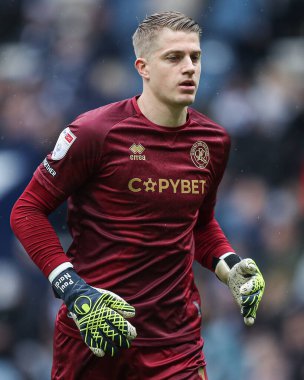 Queens Park Rangers takımından Paul Nardi 18 Nisan 2025 'te İngiltere' nin Deepdale kentinde Preston North End ile Queens Park Rangers maçında karşılaşacak.
