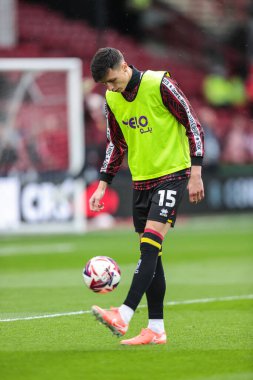 Sheffield United takımından Anel Ahmedhodi, 18 Nisan 2025 'te İngiltere, Sheffield Lane' de oynanan Sky Bet Şampiyonası maçında maç öncesi ısınma maçında Sheffield United 'a karşı Cardiff City' de