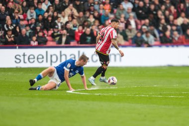 Sheffield United takımının oyuncusu Gustavo Hamer, 18 Nisan 2025 'te Sheffield United ile Cardiff City arasında oynanan maçta sahaya çıktı.