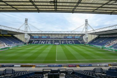 Deepdale Stadyumu 'nun genel görünümü Gökyüzü İddia Şampiyonası öncesinde Preston North End Queens Park Rangers' a karşı Deepdale, Preston, İngiltere, 18 Nisan 2025