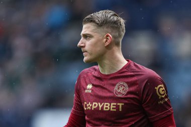 Queens Park Rangers takımından Paul Nardi 18 Nisan 2025 'te İngiltere' nin Deepdale kentinde Preston North End ile Queens Park Rangers maçında karşılaşacak.