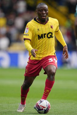 Watford 'dan Edo Kayembe Gökyüzü İddia Şampiyonası maçı sırasında Watford-Burnley, Vicarage Road, Watford, İngiltere' de, 18 Nisan 2025