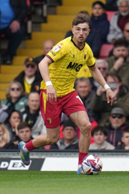 Watford 'dan Rocco Vata Gökyüzü İddia Şampiyonası maçında Watford - Burnley Vicarage Road, Watford, Birleşik Krallık, 18 Nisan 2025