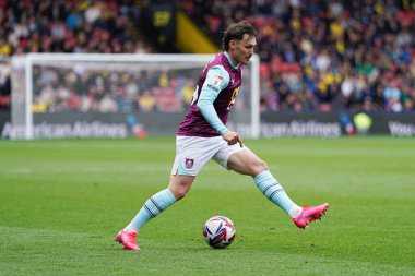 Burnley takımından Connor Roberts 18 Nisan 2025 'te Watford - Burnley maçı sırasında Vicarage Road, Watford, Birleşik Krallık' ta karşı karşıya geldi.