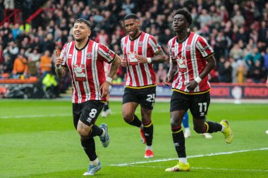 Sheffield United takımından Gustavo Hamer, 18 Nisan 2025 'te Bramall Lane, Sheffield, Birleşik Krallık' ta oynanan ve Sheffield United ile Cardiff City arasındaki Sky Bet Şampiyonası maçında 1-0 yenilen golünü kutluyor.
