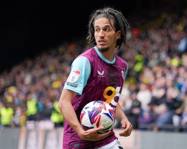 Burnley 'den Hannibal Mejbri Gökyüzü İddia Şampiyonası maçında Watford Burnley' e karşı Vicarage Road, Watford, Birleşik Krallık, 18 Nisan 2025