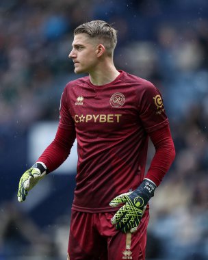 Queens Park Rangers takımından Paul Nardi 18 Nisan 2025 'te İngiltere' nin Deepdale kentinde Preston North End ile Queens Park Rangers maçında karşılaşacak.