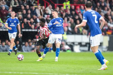 18 Nisan 2025 'te Sheffield United, Sheffield Lane, İngiltere' de Cardiff City 'e karşı oynanan Sky Bet Şampiyonası maçında