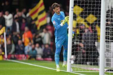 Burnley 'den James Trafford Gökyüzü İddia Şampiyonası maçı sırasında Watford - Burnley Vicarage Road, Watford, İngiltere, 18 Nisan 2025