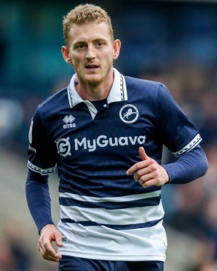 Millwall 'dan George Saville, 21 Nisan 2025' te İngiltere 'nin başkenti Londra' da oynanan Millwall-Norwich City maçında maç yapıyor.