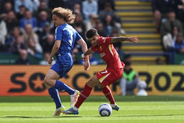 Liverpool 'dan Luis Daz, 20 Nisan 2025' te King Power Stadyumu 'nda Leicester City ile Liverpool arasında oynanan Premier League maçı sırasında hareket halindeydi.