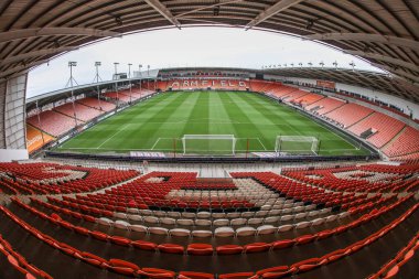 Bloomfield Yolu 'nun, Sky Bet Ligi 1' in önündeki genel görünümü 21 Nisan 2025 'te Bloomfield Road, Blackpool' da Blackpool-Wrexham maçı.