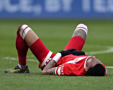 Middlesbrough Futbol Kulübü 'nden Delano Burgzorg, 21 Nisan 2025' te Hillsborough, Sheffield, İngiltere 'de Çarşamba günü oynanan Gökyüzü İddia Şampiyonası karşılaşması sonrasında üzüntüye boğuldu.
