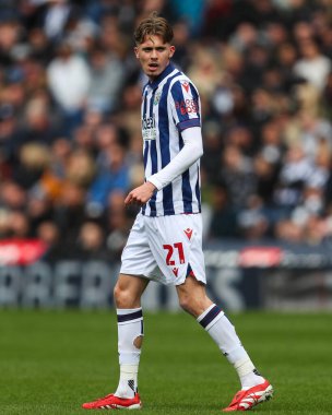 West Bromwich Albion 'dan Isaac Price, West Bromwich Albion - Derby County maçı sırasında Hawthorns, West Bromwich, İngiltere, 21 Nisan 2025