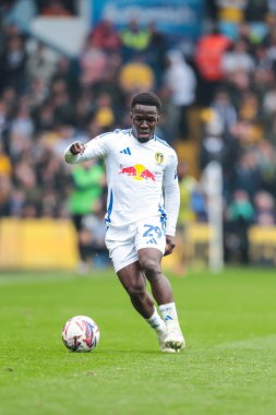 Leeds United takımından Wilfried Gnonto, Leeds Road, Leeds, İngiltere, 21 Nisan 2025 'te oynanan Sky Bet Şampiyonası maçında Leeds United, Stoke City' ye karşı.