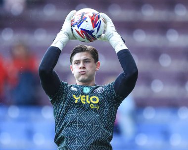 Sheffield United takımından Michael Cooper, Burnley ile Sheffield United 'ın 21 Nisan 2025' te oynadığı Turf Moor, Burnley 'de oynanan Sky Bet Şampiyonası maçında ısındı.