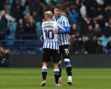 Sheffield Wednesday 'den Josh Windass, 21 Nisan 2025' te İngiltere 'nin başkenti Hillsborough' da oynanan Sheffield Wednesday-Middlesbrough maçında golünü kutluyor.