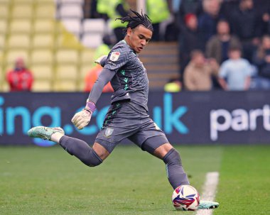 Sheffield Wednesday 'den Pierce Charles, 21 Nisan 2025' te İngiltere 'nin başkenti Sheffield' da oynanan Sheffield Wednesday-Middlesbrough maçında gol vuruşu yaptı.