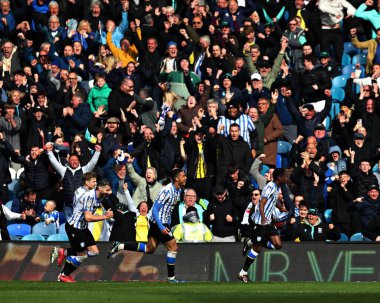 Sheffield Wednesday takımından Anthony Musaba, 21 Nisan 2025 tarihinde Sheffield, İngiltere 'deki Hillsborough' da oynanan Sheffield Wednesday-Middlesbrough maçında golünü kutluyor.