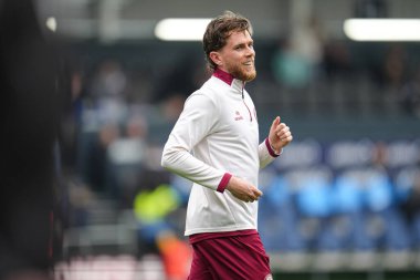 Bristol City 'den Max Bird, Sky Bet Şampiyonası öncesinde Luton Town, Bristol City' ye karşı Kenilworth Road, Luton, Birleşik Krallık, 21 Nisan 2025