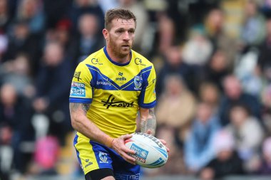 Warrington Wolves takımından Marc Sneyd, 19 Nisan 2025 'te Leigh Spor Köyü' nde oynanan 8. Betfred Süper Lig karşılaşmasında Leigh Leopards 'a karşı Warrington Wolves' u yendi.