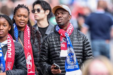 20 Nisan 2025 'te King Power Stadyumu' nda oynanan Premier League maçı sırasında taraftarlar King Power Stadyumu 'na geldi.