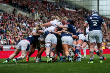 İngiltere 'den Zoe Aldcroft 2025 Guinness Kadınları 6 Milletin İskoçya' ya karşı Mattioli Woods Welford Road Stadyumu 'nda 19 Nisan 2025 tarihinde penaltıya girdi.