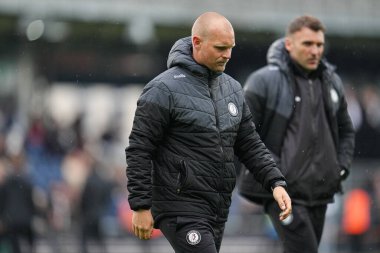 Bristol City takımının teknik direktörü Liam Manning, 21 Nisan 2025 'te Luton Town - Bristol City maçında Kenilworth Road, Luton' da karşılaşacak.