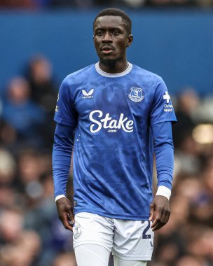 Everton 'dan Idrissa Gueye Premier League maçı sırasında Everton, Manchester City' ye karşı Goodison Park, Liverpool, İngiltere, 19 Nisan 2025
