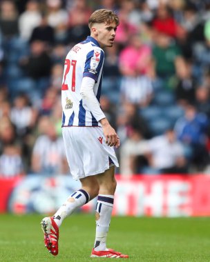 West Bromwich Albion 'dan Isaac Price, West Bromwich Albion - Derby County maçı sırasında Hawthorns, West Bromwich, İngiltere, 21 Nisan 2025