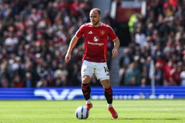 Manchester United 'dan Christian Eriksen, Manchester United ile Wolverhampton Wanderers maçında 20 Nisan 2025' te Old Trafford, Manchester 'da maç yaptı.