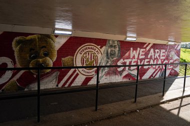 Stevenage - Birmingham City maçı öncesinde 24 Nisan 2025 'te Lamex Stevenage, İngiltere' de Stevenage Stevenage 'e karşı oynanacak stevenage maçının görüntüsü