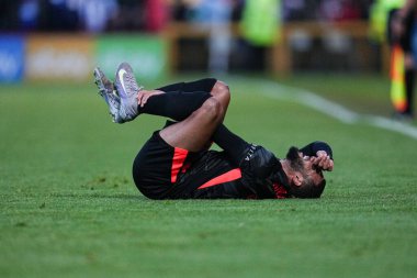 Birmingham City 'den Keshi Anderson, 24 Nisan 2025' te İngiltere 'nin Stevenage Stadyumu' nda Stevenage-Birmingham City maçında sakatlandı.