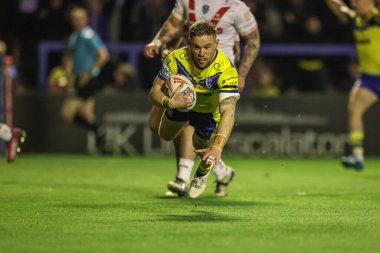 Warrington Wolves takımından Matt Dufty, 24 Nisan 2025 'te Warrington, İngiltere' deki Halliwell Jones Stadyumu 'nda oynanan 9.