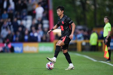 Birmingham City 'den Lee Myung-Jae 24 Nisan 2025' te İngiltere 'nin Stevenage kentinde Birmingham City' ye karşı oynanan Gökyüzü İddia Ligi 1 karşılaşmasında top üzerinde.