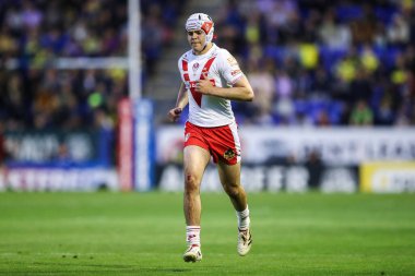 St. Helens 'den George Whitby, Betfred Süper Lig 9. Raundunda Warrington Wolves, St. Helens' e karşı Halliwell Jones Stadyumu, Warrington, Birleşik Krallık, 24 Nisan 2025