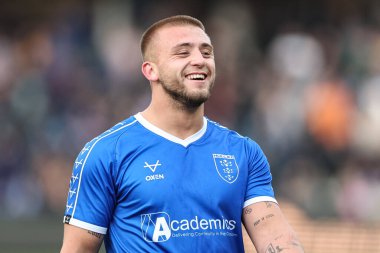 Hull KR 'dan Mikey Lewis Betfred Süper Lig 9. Raundda Leeds Gergedan Hull KR' a karşı Headingley Stadyumu, Leeds, İngiltere, 25 Nisan 2025 'de oynanan karşılaşmada ısındı.