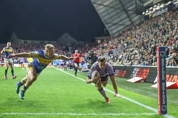 Hull KR 'dan Jack Broadbent, 25 Nisan 2025' te Headingley Stadyumu 'nda oynanan Betfred Süper Lig 9.