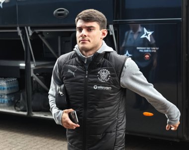 Blackpool 'dan Rob Apter, Wigan Athletic' in Blackpool 'a karşı oynadığı The Brick Community Stadyumu, Wigan, Birleşik Krallık' ta 26 Nisan 2025 'de oynanan 1.