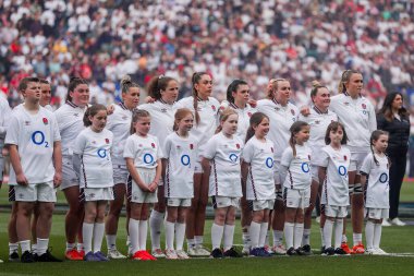 İngiltere Kadın milli marşı 2025 Guinness Kadınlar Altı Ulusun karşılaşmasından önce 26 Nisan 2025 tarihinde Twickenham, İngiltere 'deki Allianz Stadyumu' nda temsil etmektedir.