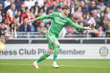 Coventry City 'den Bradley Collins 26 Nisan 2025' te Luton Town, Lutworth Road, Luton, Birleşik Krallık 'ta Coventry City' ye karşı oynadığı Gökyüzü İddia Şampiyonası maçında