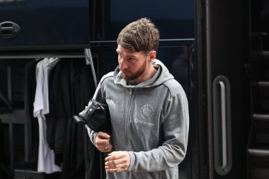 Blackpool 'dan James Husband, Wigan Athletic' in Blackpool 'a karşı oynadığı The Brick Community Stadyumu, Wigan, Birleşik Krallık' ta 26 Nisan 2025 'de oynanan 1.