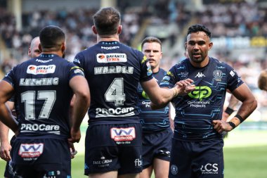 Wigan Warriors 'dan Jake Wardle, 27 Nisan 2025' te MKM Stadyumu 'nda oynanan 9. Betfred Süper Lig karşılaşmasında denemesini kutluyor.