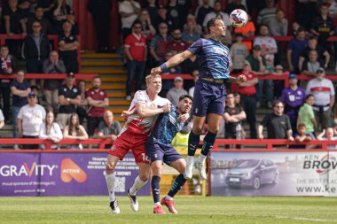 27 Nisan 2025 'te İngiltere' nin Stevenage Stadyumu 'nda Stevenage-Rotherham United maçında