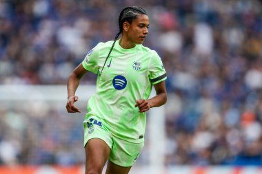 Barcelona Femeni 'den Esmee Brugts, UEFA Kadınlar Şampiyonlar Ligi Yarı-Final maçı sırasında Stamford Bridge, Londra, Birleşik Krallık' ta Chelsea Barcelona 'ya karşı, 27 Nisan 2025