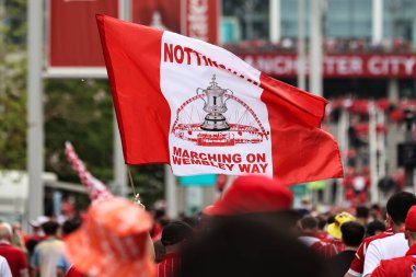 Nottingham Forest taraftarları Emirates FA Cup yarı final maçı öncesinde Nottingham Forest Manchester City 'ye karşı Wembley Stadyumu, Londra, 26 Nisan 2025