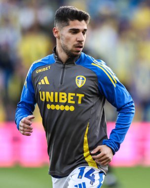 Leeds United takımından Malikane Solomon 28 Nisan 2025 'te Leeds, İngiltere' deki Bristol City 'de oynanan Gökyüzü İddia Şampiyonası karşılaşması öncesi ısınma maçında Leeds United' a karşı.